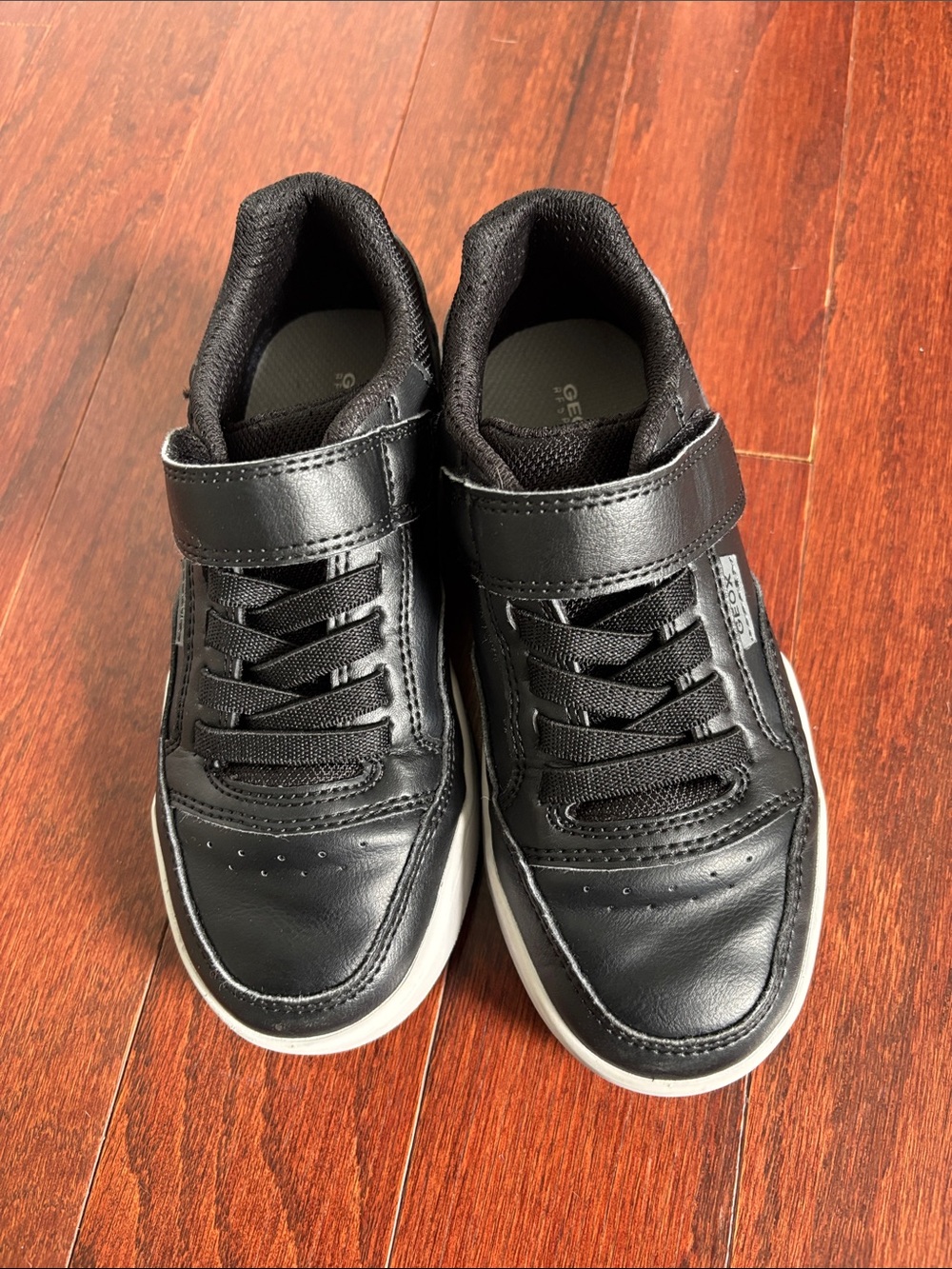 Geox Kids' Black and White Velcro Low-Top Sneakers
